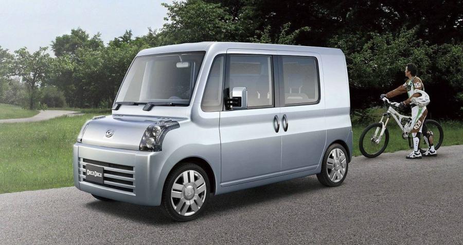  Daihatsu Deca Deca Concept 2009 года  (фото 1 из 24)